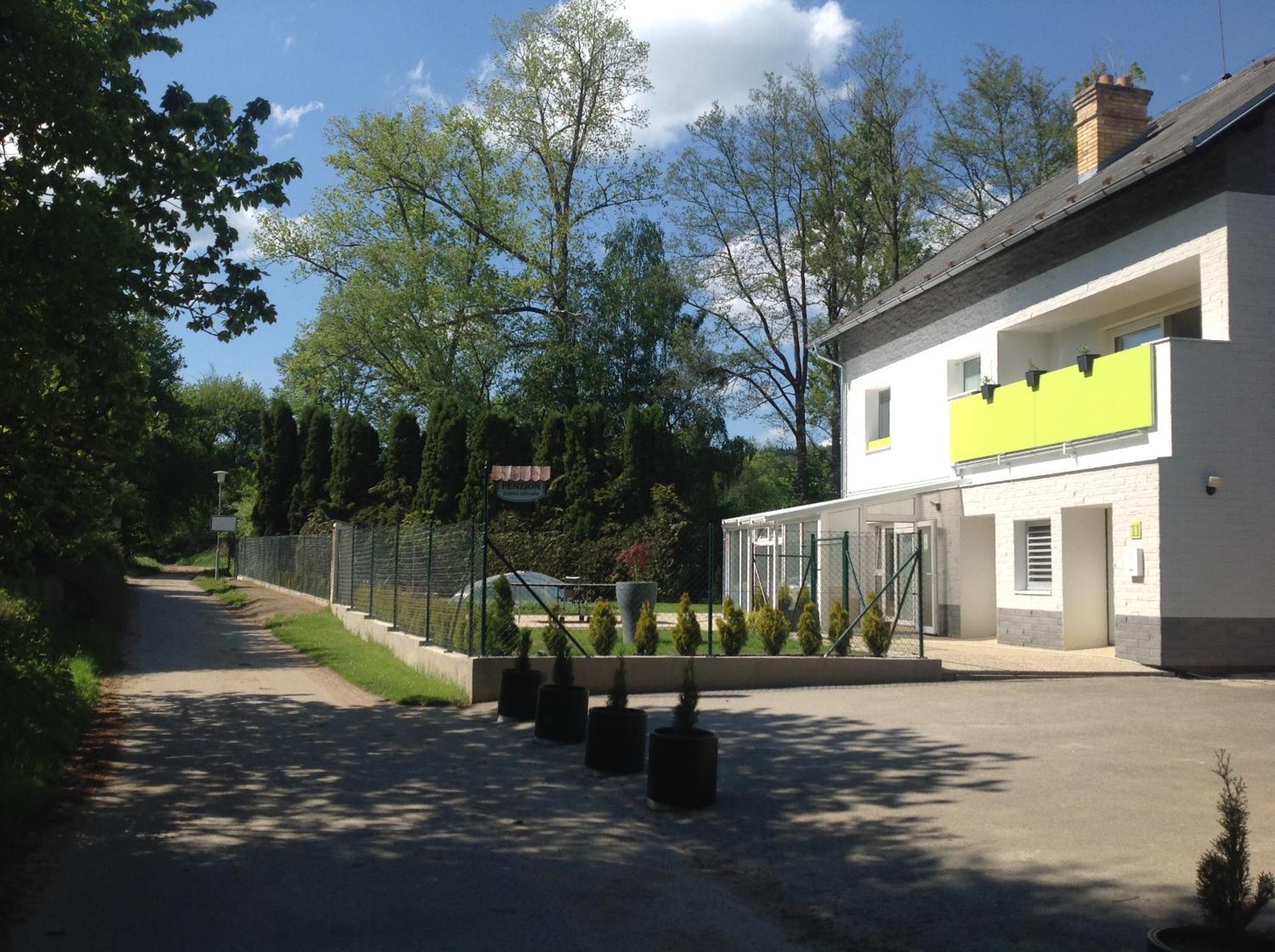 Penzion Zelena Zahrada Kladenske Rovne Buitenkant foto